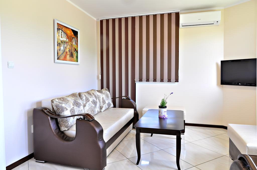 St George Apartment Veliko Tŭrnovo Exterior photo